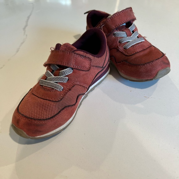 H&M kids shoes size 9 Velcro - Picture 4 of 5